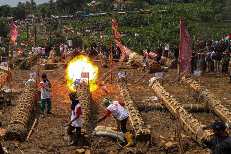 Kluwung Cariu 2026 Diserbu Ribuan Warga, Tradisi Langka Bogor Kian Mendunia - Berita Terkini Bogor Timur Parameter